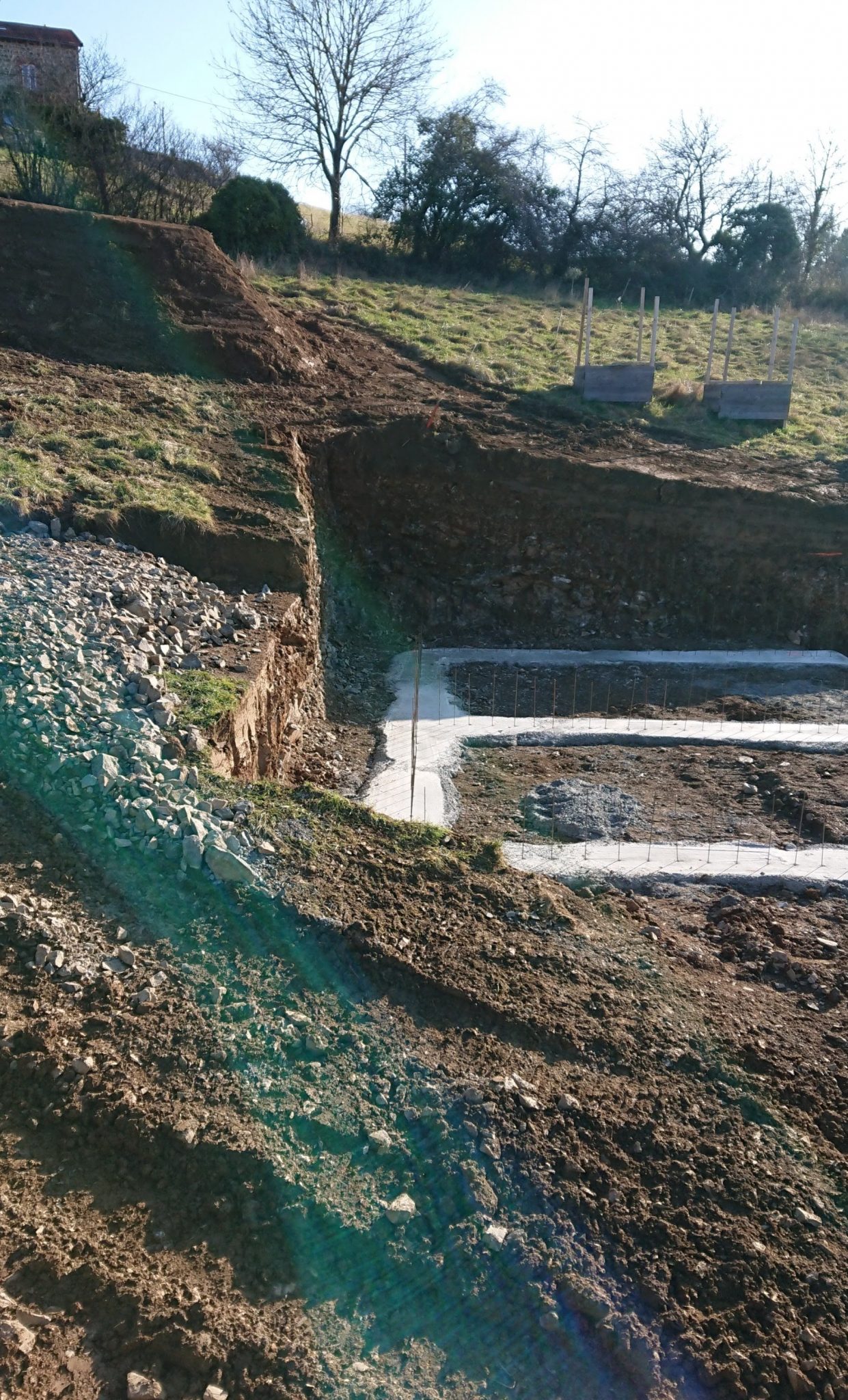 wp-1608752563719-1241x2048